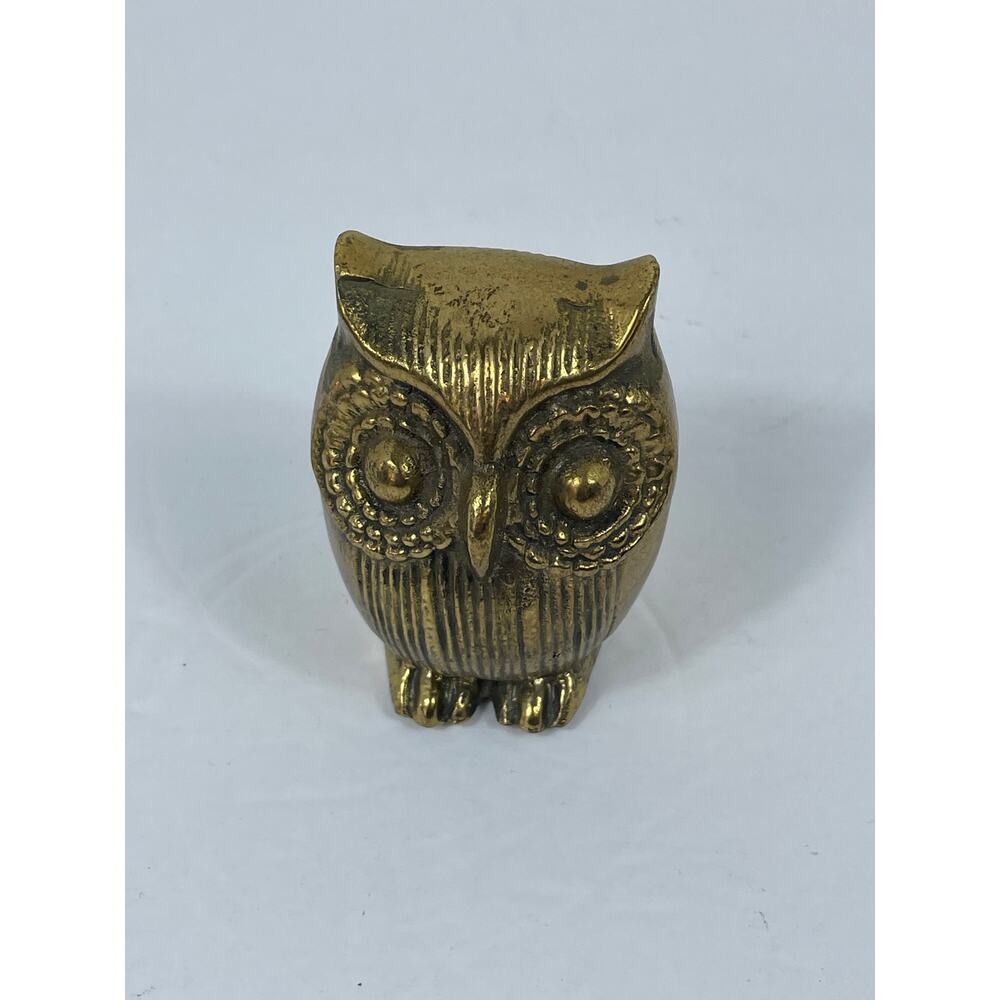 Vintage Brass Owl Paperweight Statue Decor - Charming!
